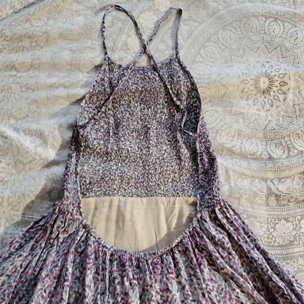 Patterned open back dress - Picture 4 of 4